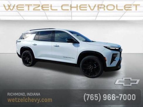 New 2026 Chevrolet Traverse RS w/ LPO, Floor Liner Package FWD image 1