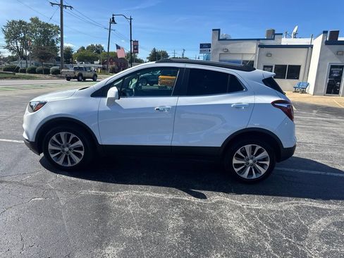 Used 2020 Buick Encore Preferred FWD image 7