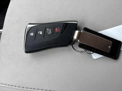 Used 2024 Lexus RX 350 Premium Plus w/ Convenience Package AWD/4WD image 36