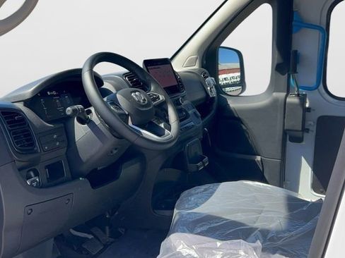 New 2024 RAM ProMaster 3500 w/ Delivery Van Package image 11