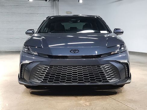 New 2026 Toyota Camry SE FWD image 2