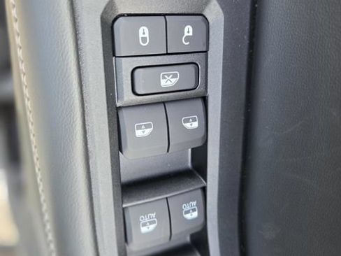 New 2026 Jeep Grand Cherokee L 4WD image 22