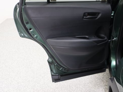 Certified 2026 Toyota Corolla Cross LE FWD image 25