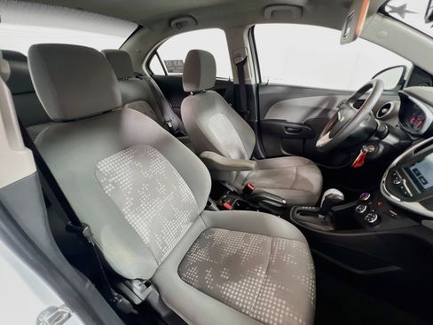 Used 2017 Chevrolet Sonic LS FWD image 29