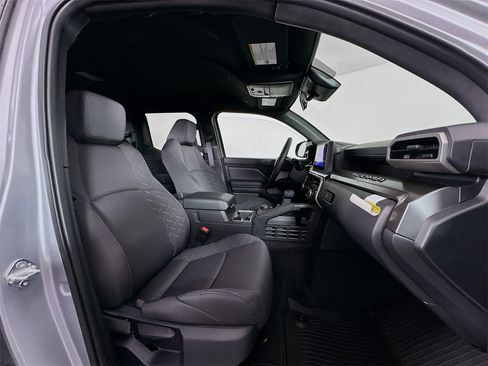 New 2025 Toyota Tacoma SR5 image 27