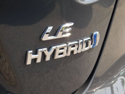 Used 2023 Toyota Corolla LE FWD image 8