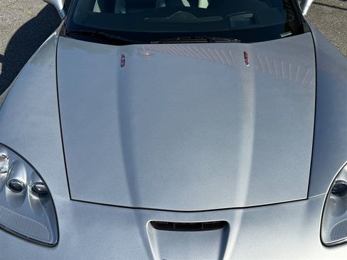 Used 2009 Chevrolet Corvette Z06 RWD image 12