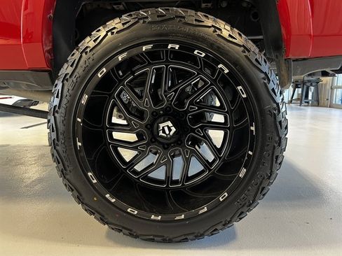 Used 2021 RAM 3500 Laramie w/ Night Edition image 57