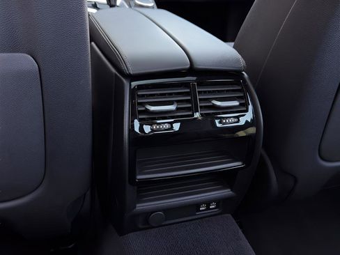 Used 2023 BMW 530e 530e iPerformance w/ Premium Package image 17