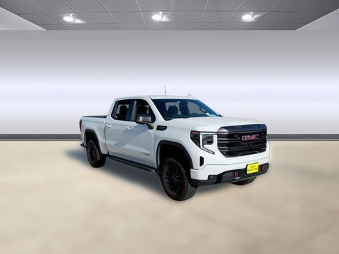 Used 2022 GMC Sierra 1500 AT4X image 7