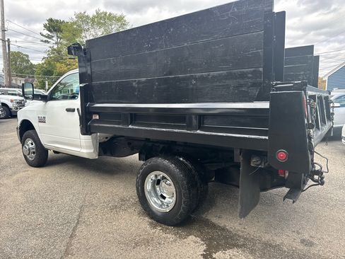 Used 2015 RAM 3500 Tradesman w/ Power & Remote Entry Group image 7