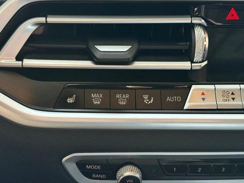 Used 2021 BMW X5 xDrive40i w/ Convenience Package image 19