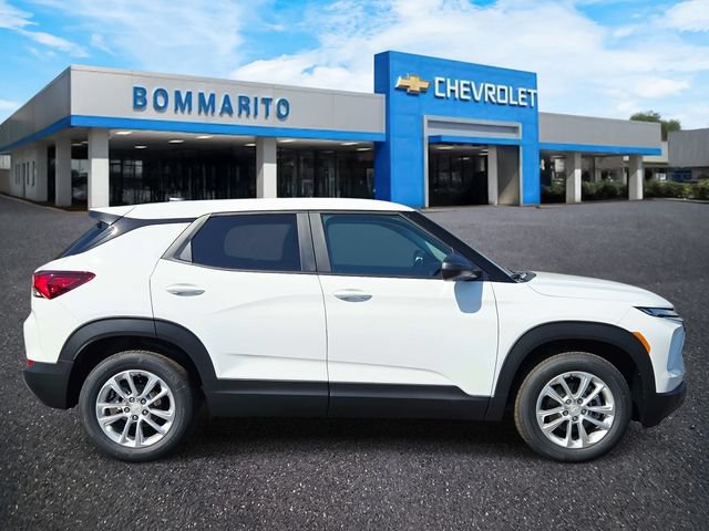 New 2026 Chevrolet TrailBlazer LS w/ LS Convenience Package FWD image 6