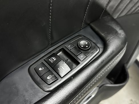 Used 2017 Dodge Challenger R/T Scat Pack image 12