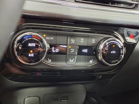 New 2026 Chevrolet Trax LT w/ Sunroof Package FWD image 53