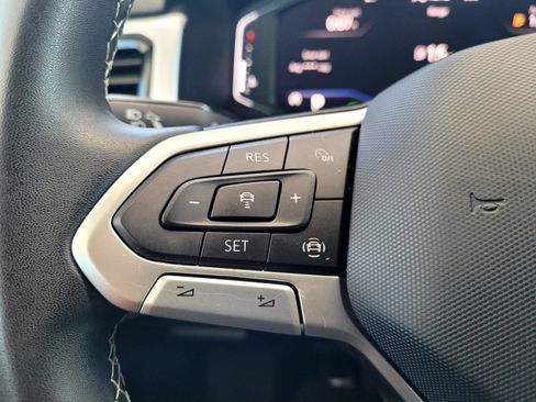 Used 2023 Volkswagen Atlas SE AWD/4WD image 31