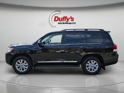 Used 2017 Toyota Land Cruiser Carfax 1 Owner! image 16