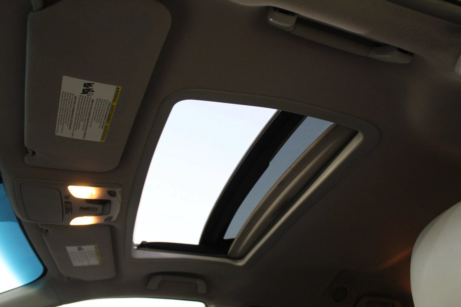 Used 2013 Toyota Sienna XLE FWD image 30