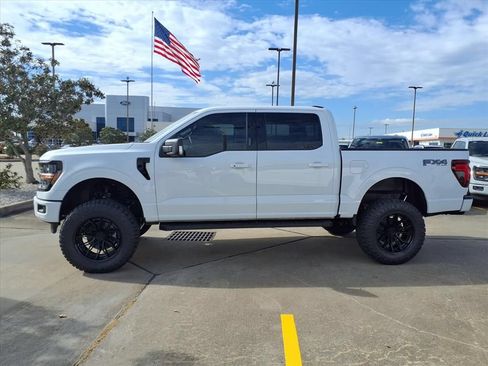 New 2026 Ford F150 XLT w/ Equipment Group 302A MID AWD/4WD image 3