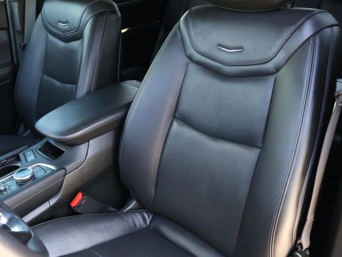 Certified 2024 Cadillac XT6 Sport w/ Technology Package image 19