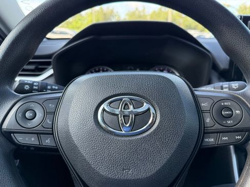 Used 2019 Toyota RAV4 XLE w/ Convenience Package AWD/4WD image 23