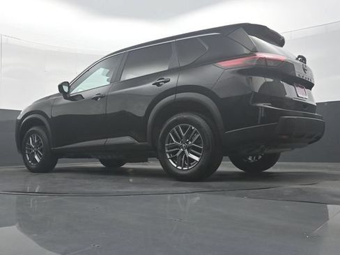 Used 2026 Nissan Rogue SV FWD image 30