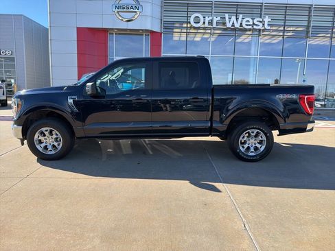 Used 2023 Ford F150 XLT AWD/4WD image 2