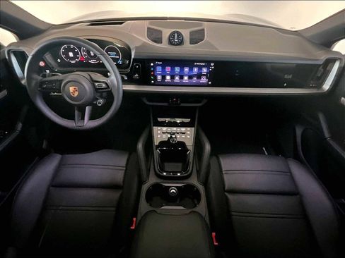 New 2026 Porsche Cayenne Coupe image 14