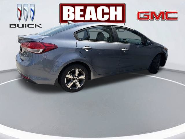 Used 2018 Kia Forte S FWD image 3