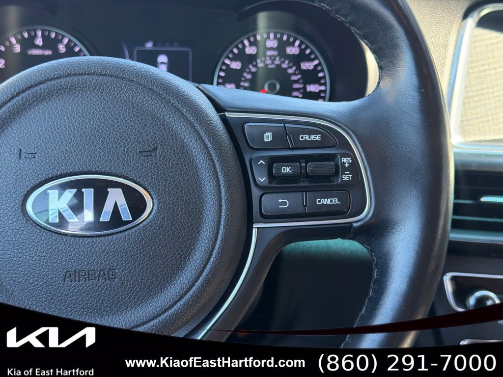 Used 2017 Kia Optima EX FWD image 26