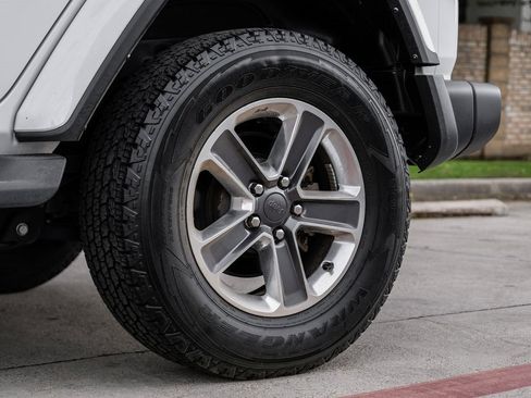 Used 2022 Jeep Wrangler Unlimited Sahara w/ LED Lighting Group image 66