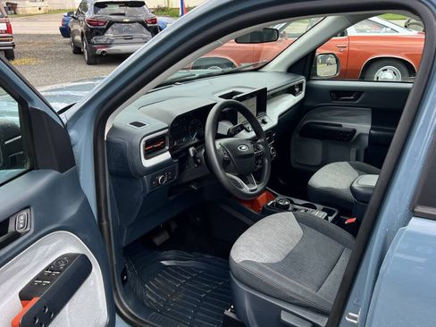Used 2022 Ford Maverick XLT FWD image 4