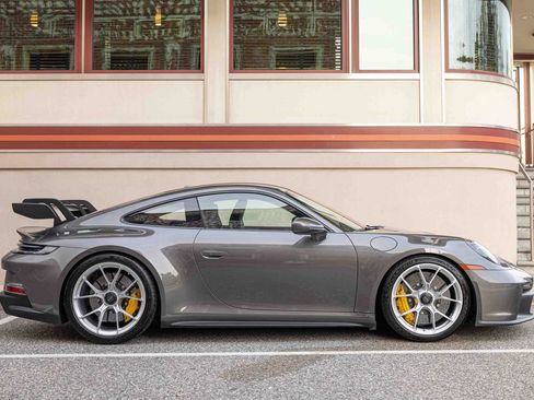 Used 2022 Porsche 911 GT3 RWD image 38