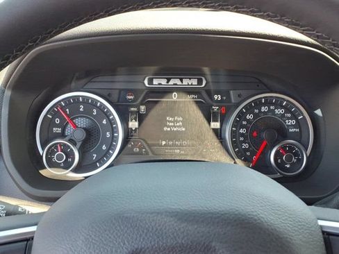 New 2026 RAM 2500 Big Horn AWD/4WD image 12