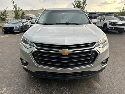 Used 2021 Chevrolet Traverse LT AWD/4WD image 17