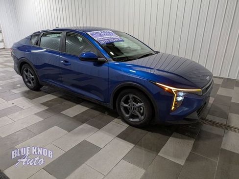 Used 2025 Kia K4 FWD image 5