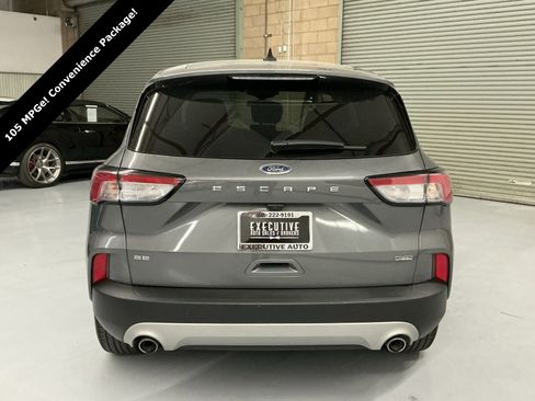 Used 2022 Ford Escape SE w/ Convenience Package image 6