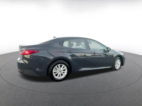 Used 2025 Toyota Camry LE image 15
