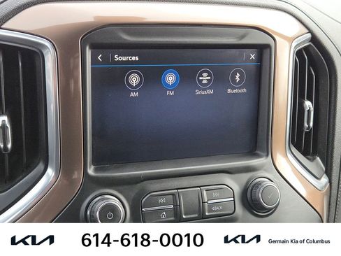 Used 2020 Chevrolet Silverado 1500 High Country w/ Technology Package image 25