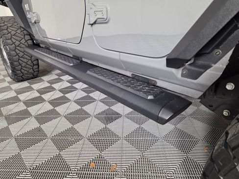 Certified 2020 Jeep Wrangler Unlimited Sport S image 28