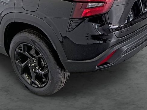 New 2026 Chevrolet Trax LT w/ Midnight Edition FWD image 9