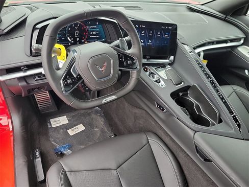 New 2025 Chevrolet Corvette E-Ray image 4