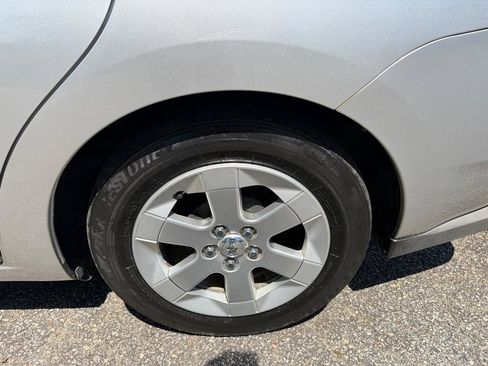 Used 2009 Toyota Prius FWD image 25