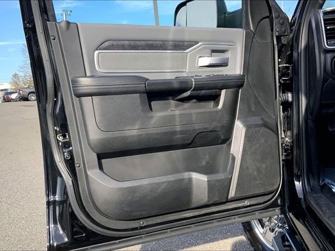 Certified 2022 RAM 2500 Big Horn w/ Snow Chief Group image 20