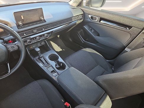 Used 2023 Honda Civic EX image 18