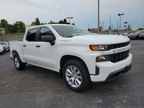 Used 2022 Chevrolet Silverado 1500 Custom w/ Safety Confidence Package RWD image 7