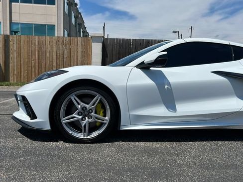 Used 2020 Chevrolet Corvette Stingray Preferred Cpe w/ 2LT Preferred Equipment Group RWD image 6
