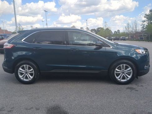 Certified 2020 Ford Edge SEL w/ Convenience Package AWD/4WD image 3