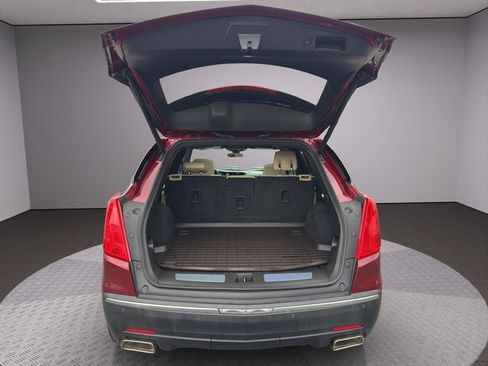 Used 2017 Cadillac XT5 Premium Luxury image 24