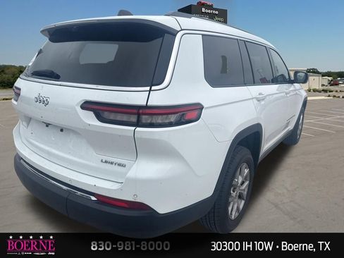 Used 2023 Jeep Grand Cherokee L Limited w/ Luxury Tech Group II RWD image 13